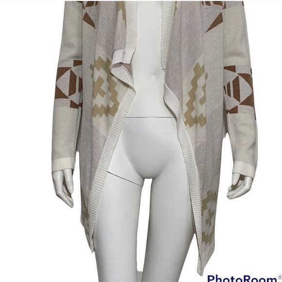 Long Sleeve Aztec Print Open Front Rue21 Cardigan Size Small - Picture 4 of 6